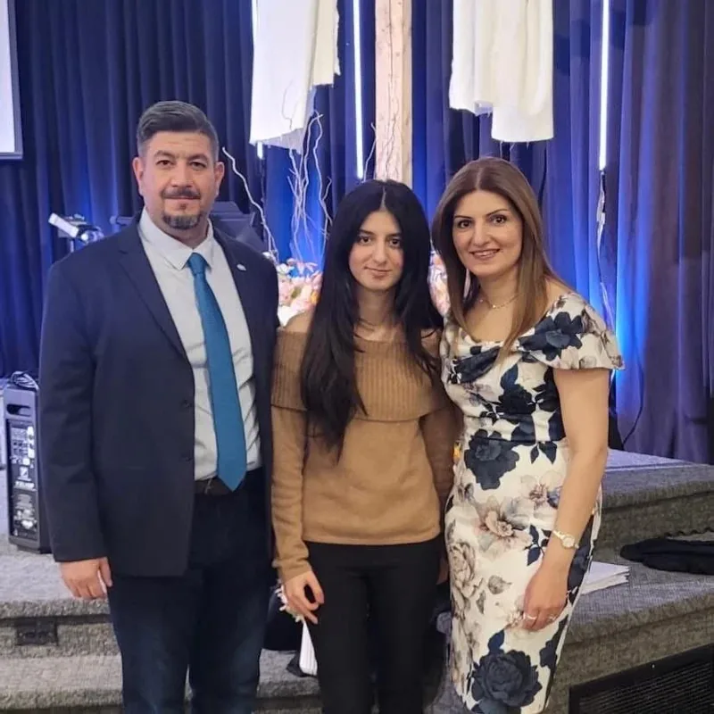 Dhiyaa & Hiba Naaman